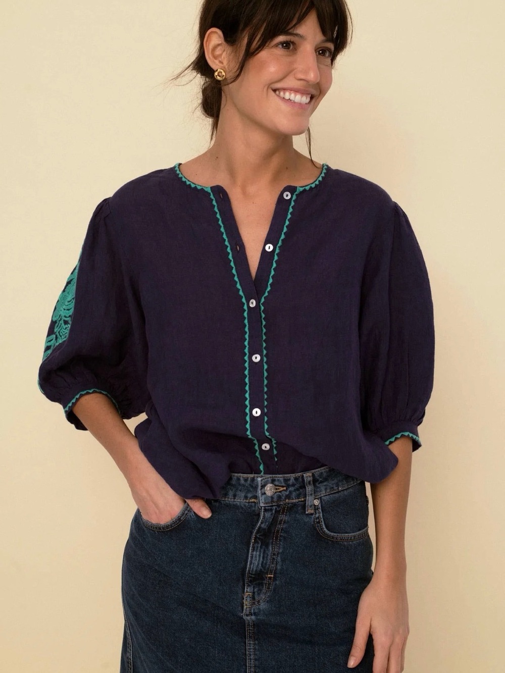 Sonmer Navy Button-Front Peasant Blouse with Teal Trim NWT